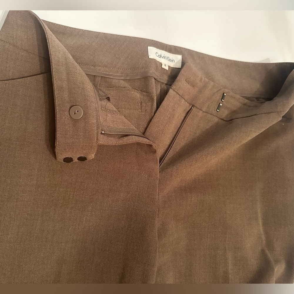 Calvin Klein Women’s Pant Suit - Picture 7 of 8